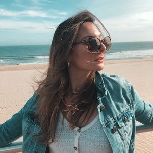 Meet your Posher, Jenna